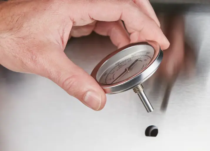 Master Forge Round Grill Thermometer front fitting